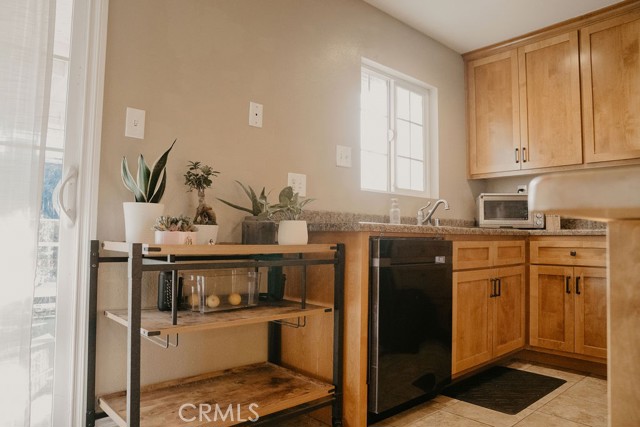 Detail Gallery Image 8 of 34 For 1240 E Navajo, Barstow,  CA 92311 - 3 Beds | 2 Baths