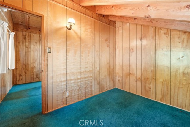 769 Lowe Drive, Big Bear Lake, CA 92315