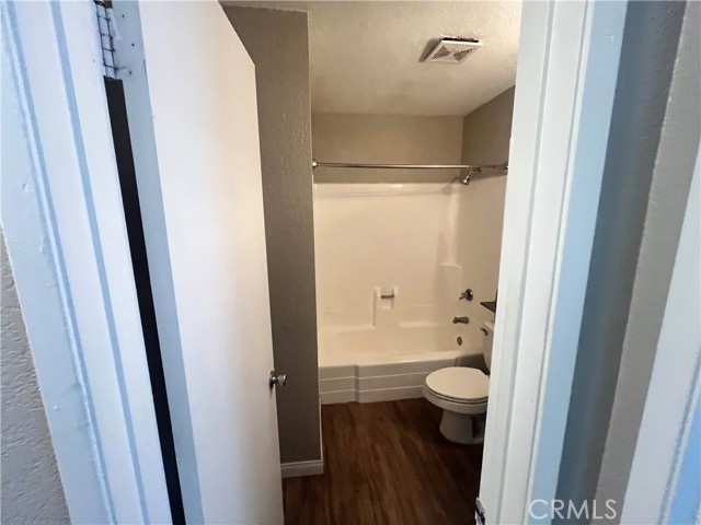 600 Central Avenue, Riverside CA: https://media.crmls.org/medias/1002aae0-8c71-41c7-94cb-5c89c7736ca2.jpg