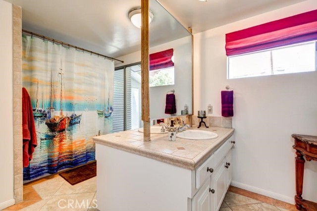 Image 40 of 44 For 17901 E Santa Clara Ave.