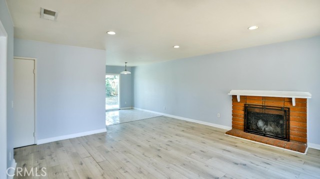 Detail Gallery Image 14 of 49 For 25304 Old Farm St, Moreno Valley,  CA 92553 - 3 Beds | 2 Baths