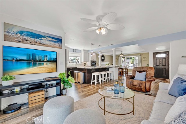 Detail Gallery Image 15 of 33 For 2825 E Jackson, Orange,  CA 92867 - 4 Beds | 2 Baths