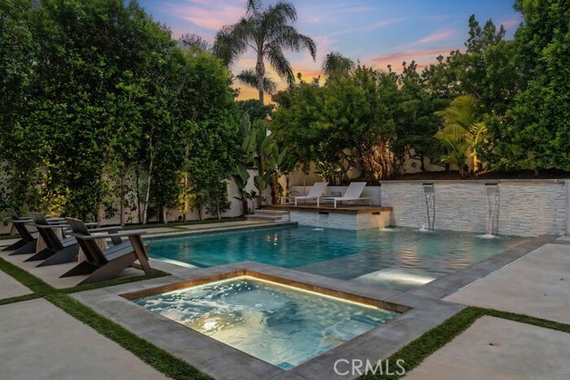 Front Image Thumbnail for CROC26082509