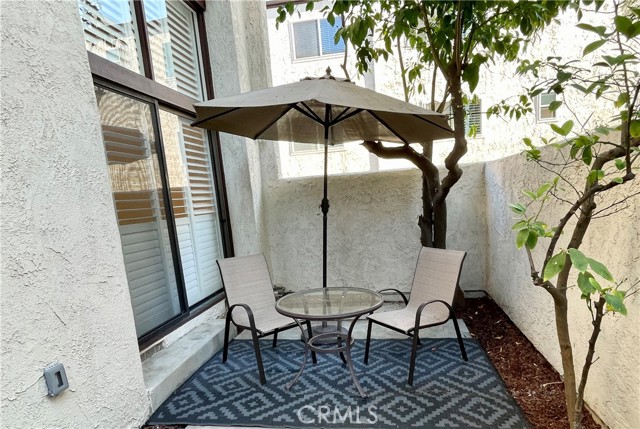 Detail Gallery Image 20 of 24 For 22271 Erwin St, Woodland Hills,  CA 91367 - 3 Beds | 2/1 Baths