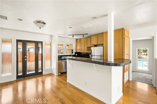 522 N Clark Street, Orange CA: https://media.crmls.org/medias/1005c3ef-408e-4215-890c-b9f9df186cca.jpg