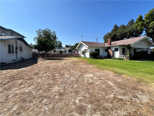 3855 Maine Avenue, Baldwin Park CA: https://media.crmls.org/medias/1005c44f-d8c4-4979-ab2e-87c98b18eec8.jpg