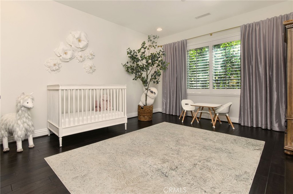 4116 Bellingham AvenueStudio City img 2