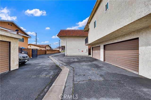 Image 47 of 50 For 5556 Temple City