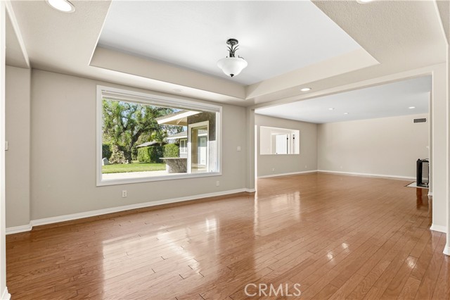 Detail Gallery Image 23 of 32 For 1062 El Camino, Santa Ana,  CA 92705 - 4 Beds | 2/1 Baths