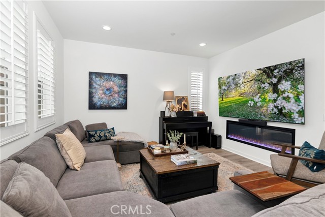 Detail Gallery Image 5 of 66 For 32613 Brunello Way, Temecula,  CA 92591 - 4 Beds | 3 Baths