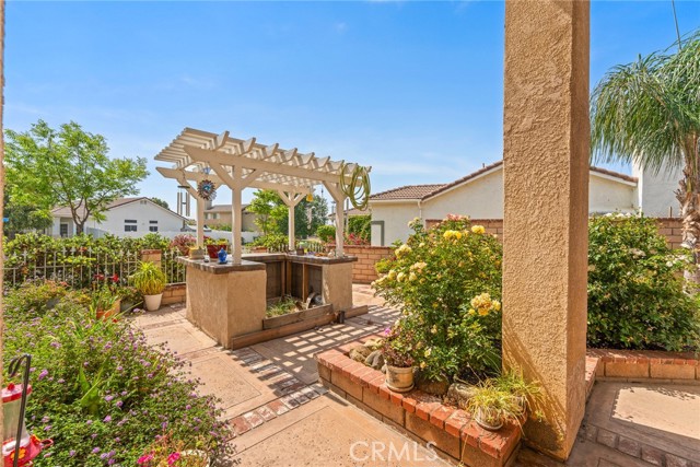 669 Liverpool Street, Hemet CA: https://media.crmls.org/medias/10099f3a-6d57-451a-a6cc-e3e5f717d4a1.jpg