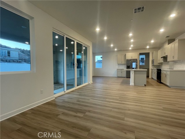 Front Image Thumbnail for CRWS25267717