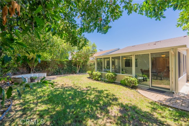 7215 Enfield Avenue, Reseda CA: https://media.crmls.org/medias/1009f2a4-25aa-4cef-ab35-c95c8839c5b7.jpg