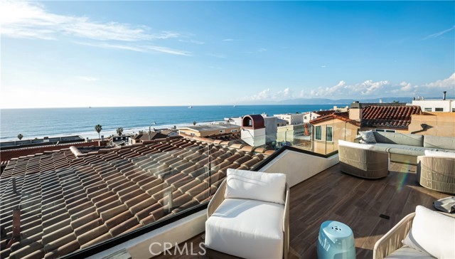 Detail Gallery Image 26 of 27 For 314 32nd St, Manhattan Beach,  CA 90266 - 3 Beds | 2/1 Baths