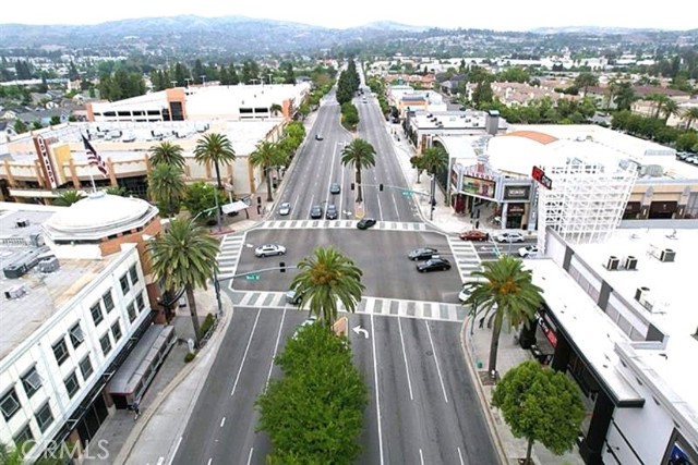 805 Vista Ct, Brea CA: https://media.crmls.org/medias/100c6c50-540c-4a83-9f32-1afcfb132a6c.jpg
