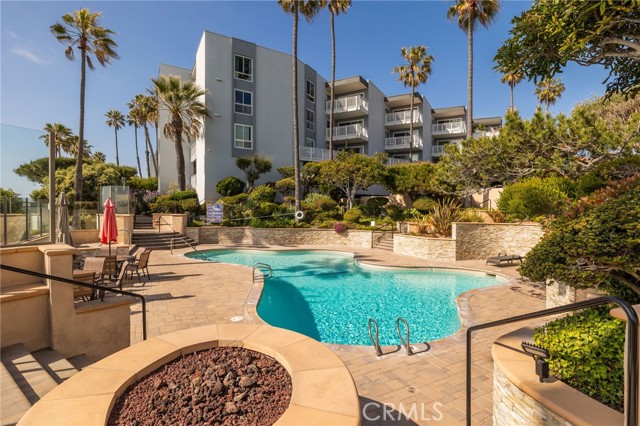 Detail Gallery Image 26 of 38 For 640 the Village #216,  Redondo Beach,  CA 90277 - 2 Beds | 2 Baths