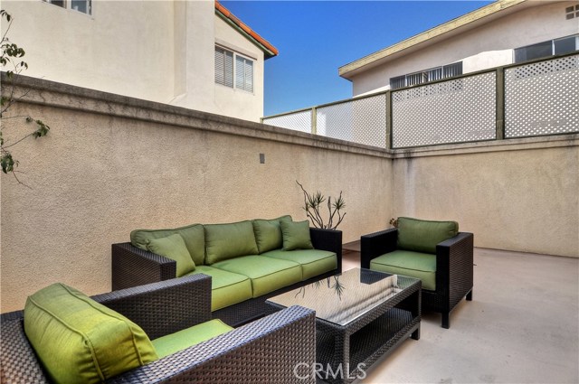 3919 242nd Street, Torrance, California 90505, 3 Bedrooms Bedrooms, ,3 BathroomsBathrooms,Residential,Sold,242nd,OC17052183