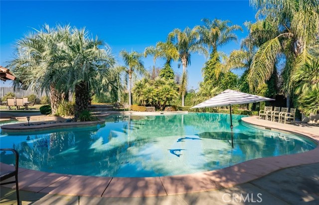 9172 Frontier Street, Hanford CA: https://media.crmls.org/medias/100e5cfb-c809-4bf6-866d-8745d268f48b.jpg