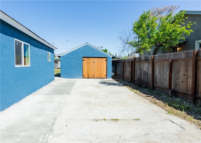 Long Driveway to The Garage