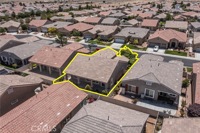19478 Big Horn Street, Apple Valley CA: https://media.crmls.org/medias/100ecf69-9335-4a6d-b955-017a59603e4c.jpg