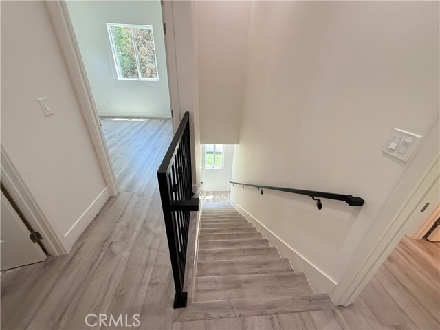 19515 Cantara Street, Reseda CA: https://media.crmls.org/medias/100f0e15-9dc1-4a23-97a6-931e3ac69f71.jpg