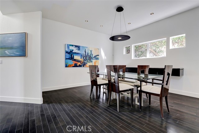 636 27th Street, Manhattan Beach, California 90266, 4 Bedrooms Bedrooms, ,3 BathroomsBathrooms,Residential,Sold,27th,SB21265016