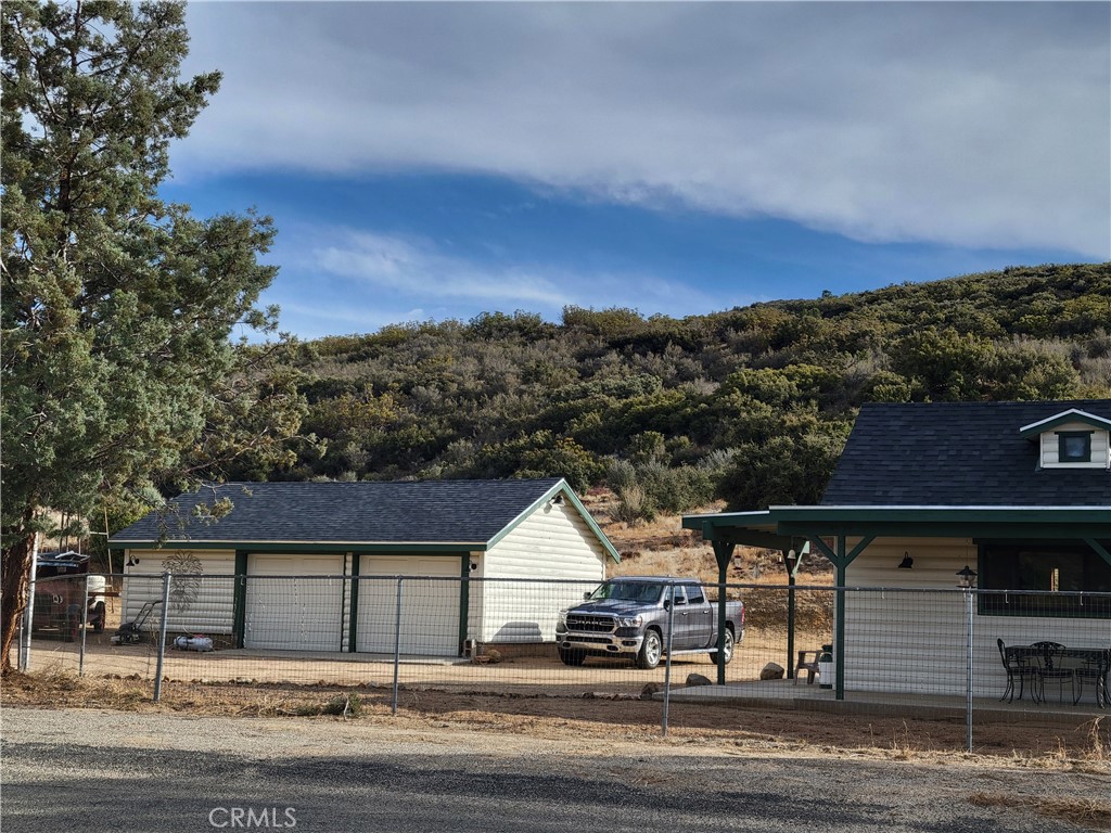 60861 Burnt Valley Road