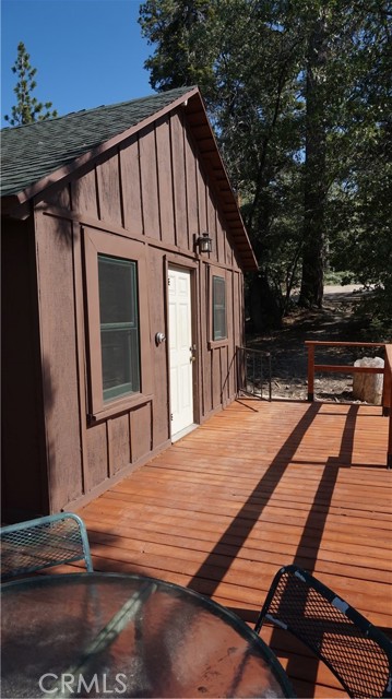 Detail Gallery Image 4 of 25 For 75 Metcalf Creek Trl, Big Bear Lake,  CA 92315 - 2 Beds | 1 Baths