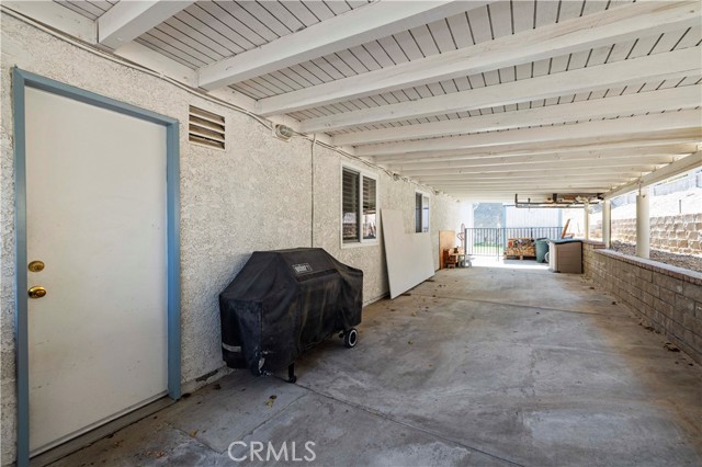 28631 Winterdale Drive, Canyon Country CA: https://media.crmls.org/medias/10121c7a-8c59-4dec-93af-152b67ff2eb5.jpg
