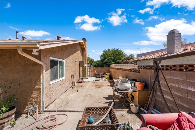 Detail Gallery Image 30 of 33 For 43019 Bloomingpark St, Lancaster,  CA 93536 - 4 Beds | 2 Baths