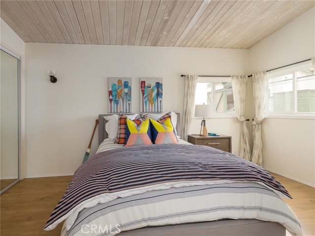 2613 Vista Drive, Manhattan Beach, California 90266, 3 Bedrooms Bedrooms, ,2 BathroomsBathrooms,Residential,Sold,Vista,SB22142075