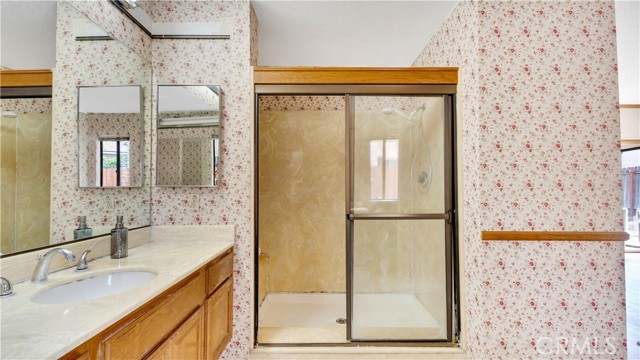 54 Falcon Ridge Drive, Pomona CA: https://media.crmls.org/medias/1012a450-6259-40c0-8cae-e99a7de51f7a.jpg