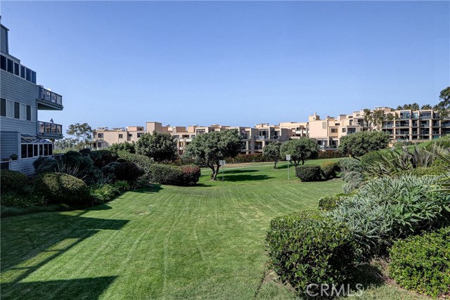 250 The Village #102, Redondo Beach, California 90277, 1 Bedroom Bedrooms, ,1 BathroomBathrooms,Residential,For Sale,The Village #102,SB25234286