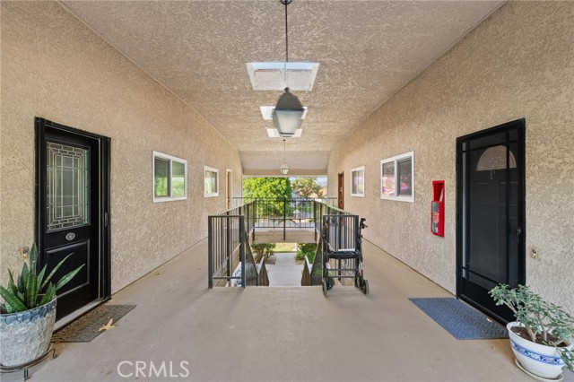 Detail Gallery Image 2 of 35 For 5326 Bahia Blanca #N,  Laguna Woods,  CA 92637 - 2 Beds | 2 Baths