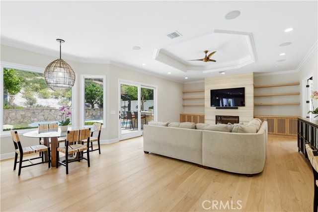 5 Bed Home for Sale in Calabasas, California