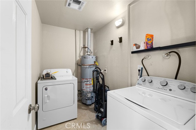 Detail Gallery Image 38 of 44 For 903 Webster, Redlands,  CA 92374 - 4 Beds | 2/1 Baths