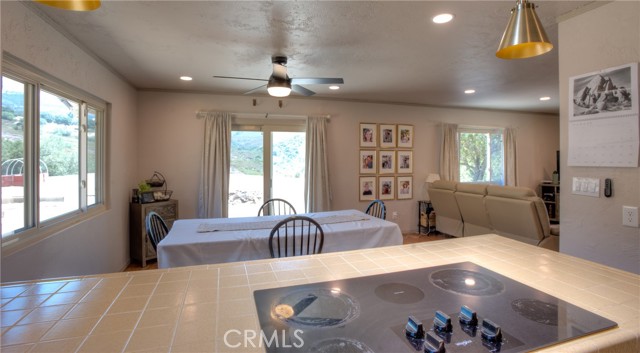 Detail Gallery Image 33 of 75 For 12145 Twin Springs Rd, Descanso,  CA 91916 - 4 Beds | 2 Baths