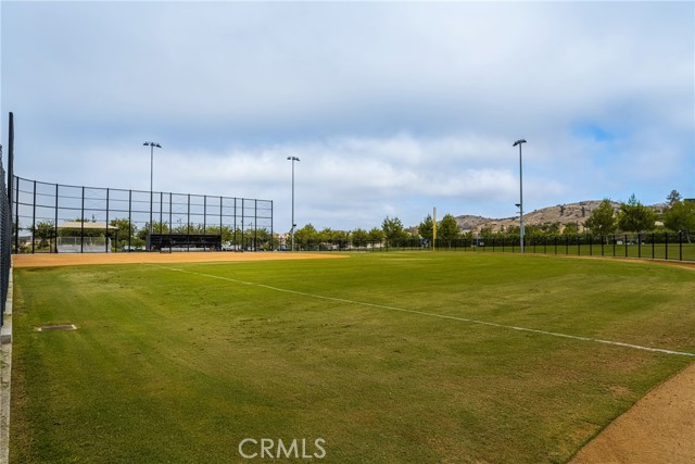 Detail Gallery Image 44 of 52 For 126 Sugarwood, Irvine,  CA 92618 - 3 Beds | 3/1 Baths