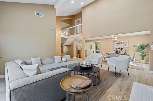 Detail Gallery Image 7 of 45 For 16511 Halsey, Granada Hills,  CA 91344 - 5 Beds | 3 Baths