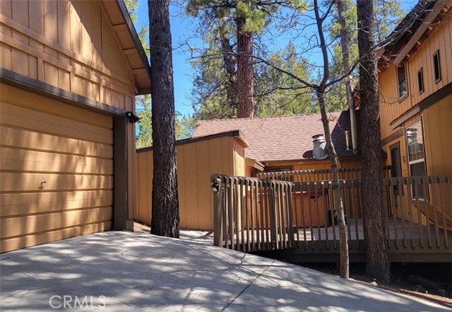 Detail Gallery Image 34 of 39 For 789 Iris Dr, Big Bear Lake,  CA 92315 - 3 Beds | 3 Baths