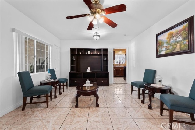 Detail Gallery Image 9 of 22 For 2220 Mountain, Duarte,  CA 91010 - 4 Beds | 2 Baths