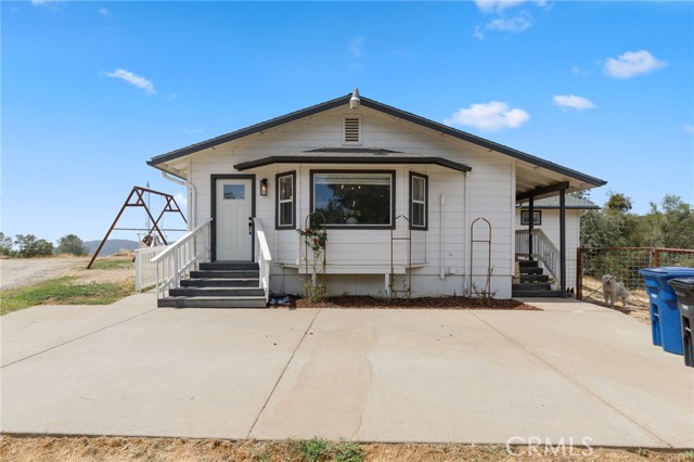 Detail Gallery Image 5 of 66 For 53777 Road 200, O Neals,  CA 93645 - 3 Beds | 2/1 Baths