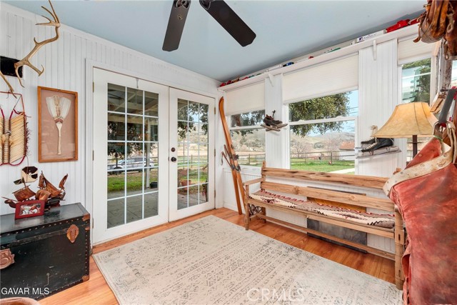 Detail Gallery Image 8 of 47 For 40115 87th, Leona Valley,  CA 93551 - 2 Beds | 1 Baths