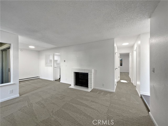 Detail Gallery Image 14 of 37 For 1023 Delna Manor, San Jose,  CA 95128 - 2 Beds | 2 Baths