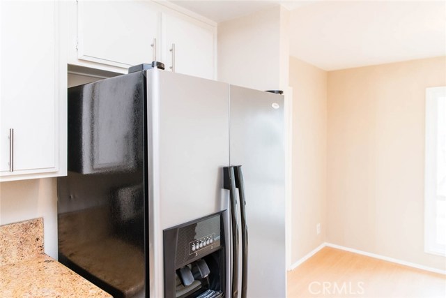 39 Lakeshore, Irvine CA: https://media.crmls.org/medias/1018eac1-dc0a-436b-bd46-90c19b8358bc.jpg