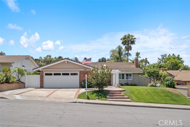26536 Morena Drive, Mission Viejo CA: https://media.crmls.org/medias/10194220-00b6-43dd-87b1-3cae283b5ec0.jpg