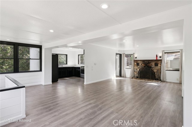 Detail Gallery Image 38 of 41 For 532 Sunset, Crestline,  CA 92325 - 3 Beds | 1/1 Baths