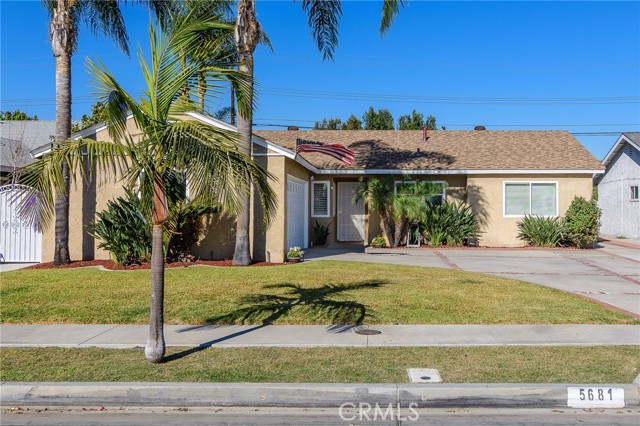 Detail Gallery Image 1 of 41 For 5681 Stardust Dr, Huntington Beach,  CA 92647 - 3 Beds | 2 Baths