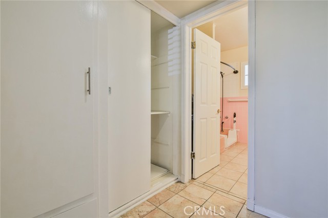 Detail Gallery Image 17 of 24 For 100 Cerritos #7,  Long Beach,  CA 90802 - 1 Beds | 1 Baths