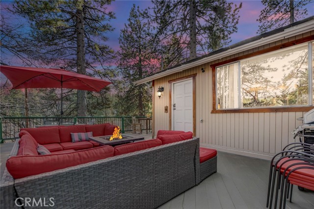 Detail Gallery Image 5 of 41 For 2508 Deep Creek Dr, Running Springs,  CA 92382 - 3 Beds | 1/1 Baths